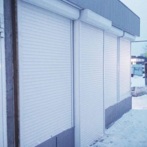 Производство и монтаж рольставней в количестве семи изделий на торговый павильон на ул. Черкасская за 1 день!